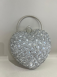 Kalpli taşlı çanta